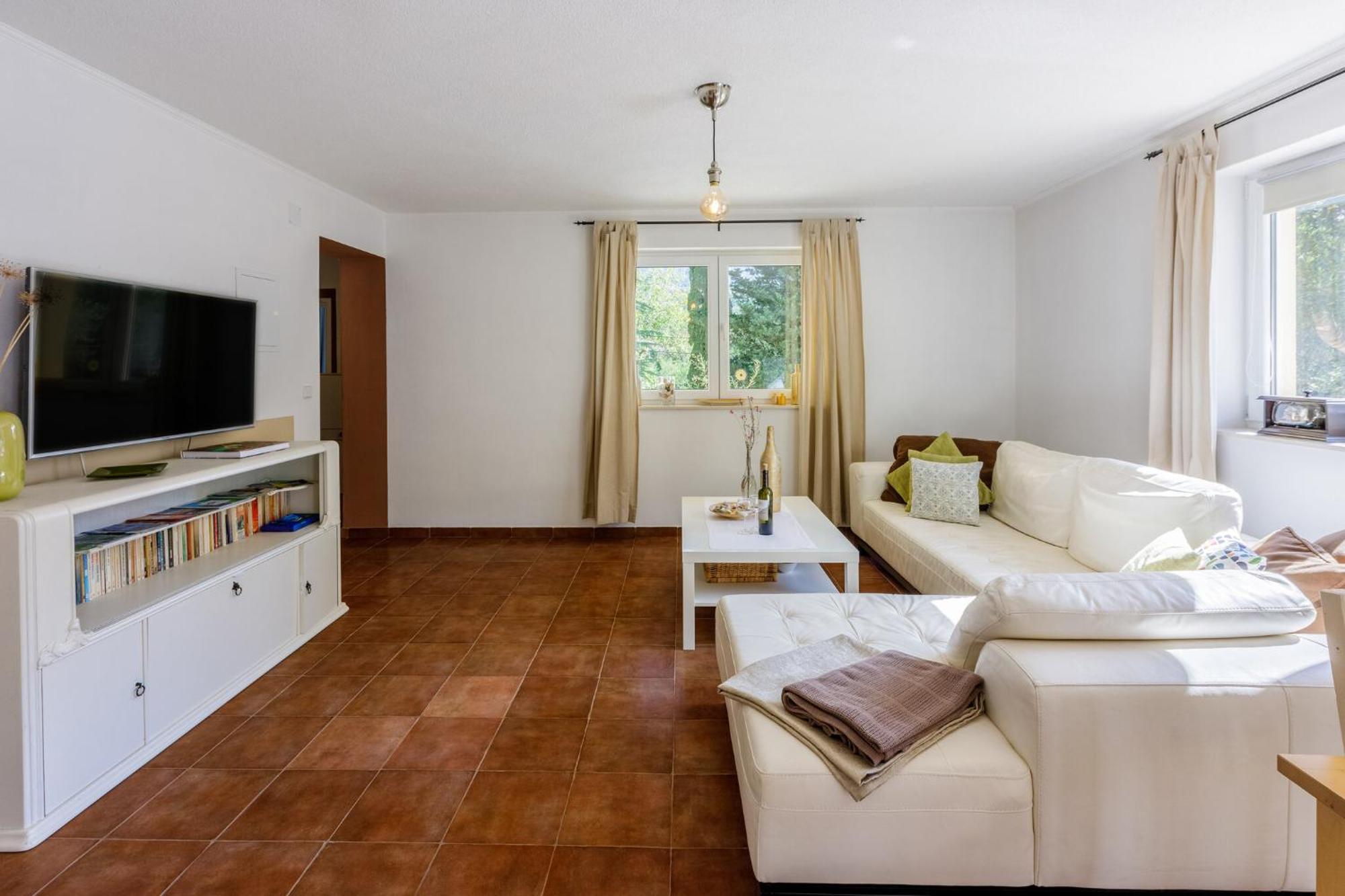 Emaris Apartment Tribalj  ภายนอก รูปภาพ