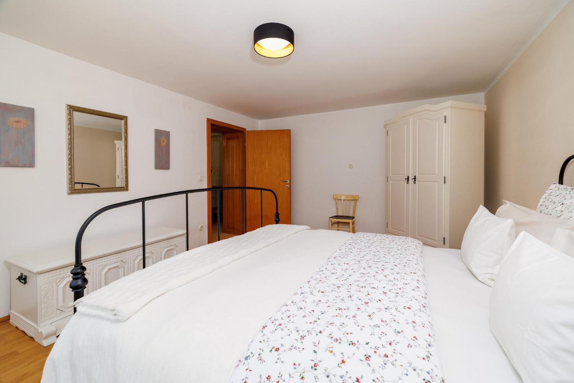 Emaris Apartment Tribalj  ภายนอก รูปภาพ
